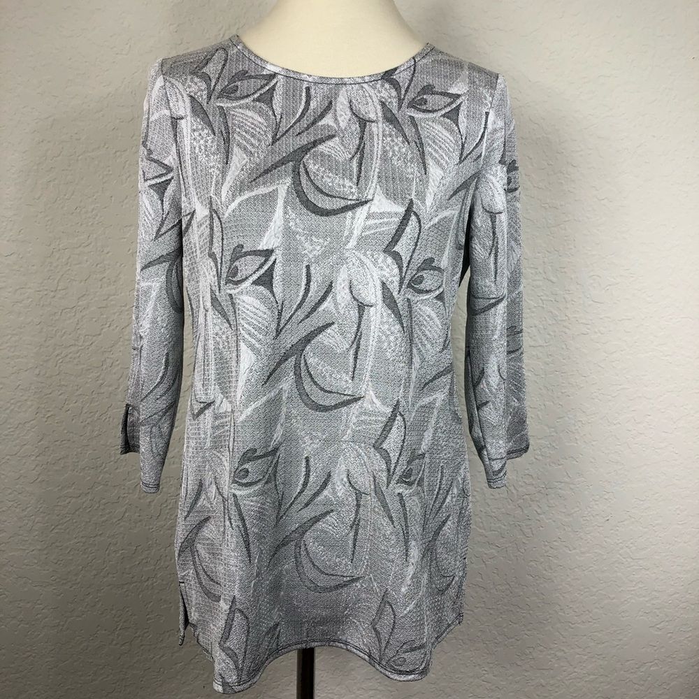 Chico’s Easywear Women’s Silver Floral PrintScoop Neck Blouse Top Shirt Sz S (0)